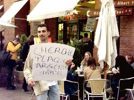 Man seeks Japan-Argentina ticket